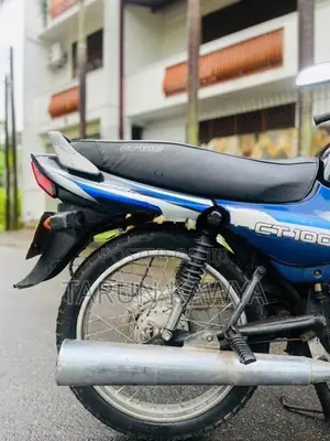 Bajaj CT100 2005