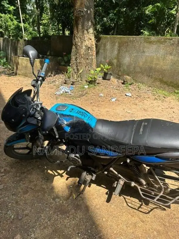 Bajaj Discover 125 2013