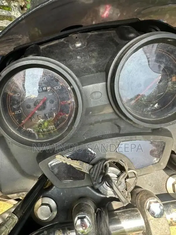 Bajaj Discover 125 2013
