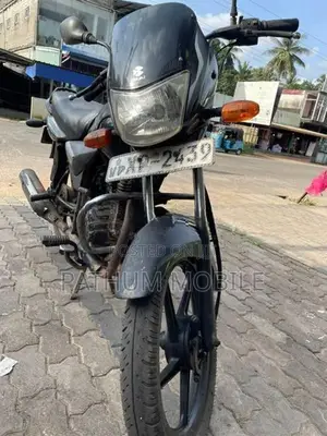 Bajaj Platina 100 2012