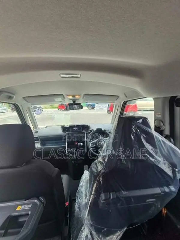 Toyota Roomy GT 2026