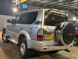 Toyota Land Cruiser Prado Tz Limited 2000