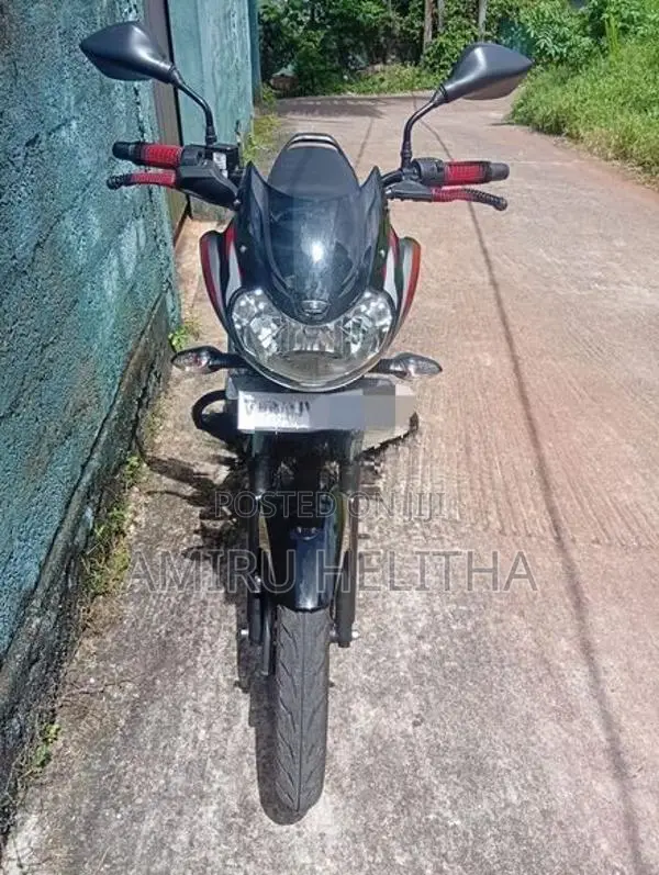 Bajaj Discover 125 2025