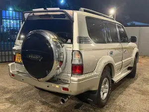 Toyota Land Cruiser Prado Tz Limited 2000