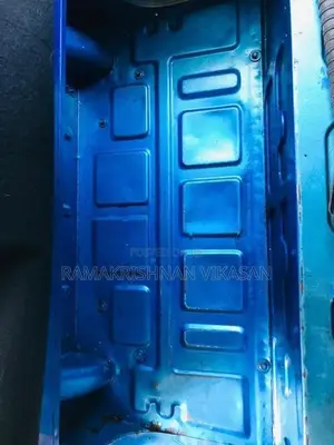 Bajaj RE 2018