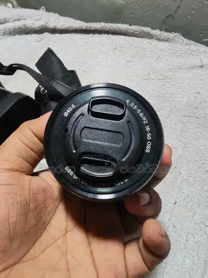 Sony A6000 Mirrorless Camera