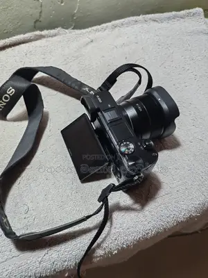 Sony A6000 Mirrorless Camera