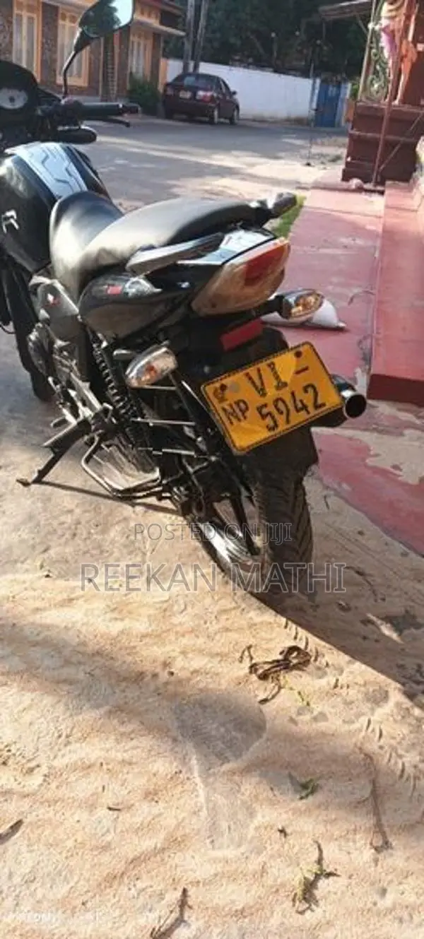 TVS Apache RTR 2012