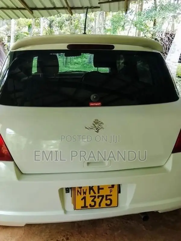 Suzuki Swift 2004