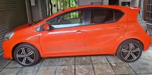 Toyota Aqua G Grade 2012