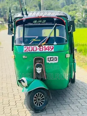 Bajaj RE 1999