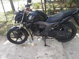 Honda CB Trigger 2020