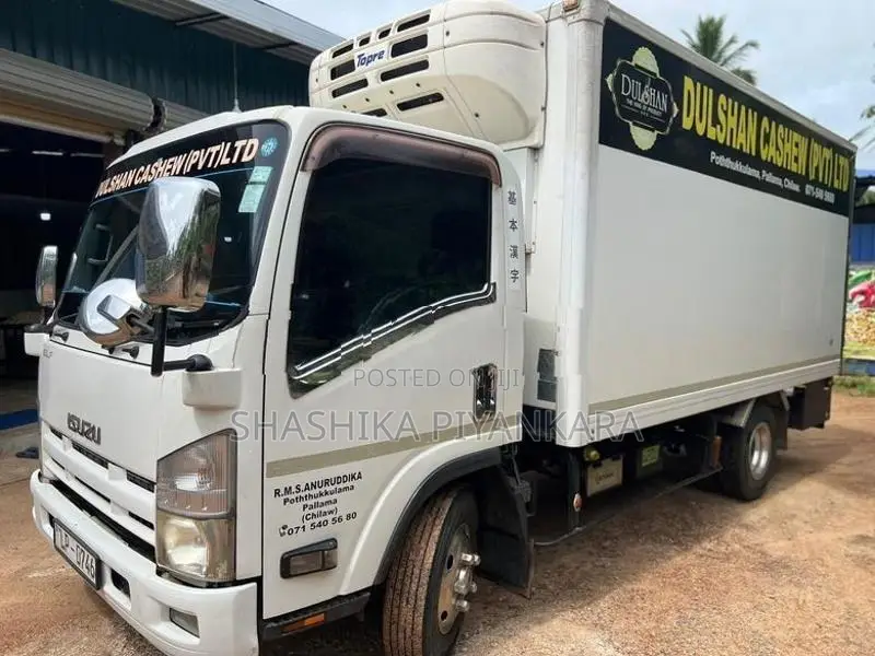 Isuzu Giga Freezer 2011