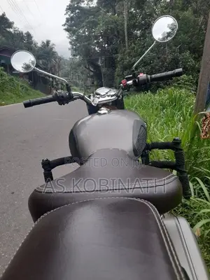 Royal Enfield Classic 350 2019