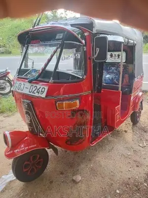 Bajaj RE 2006