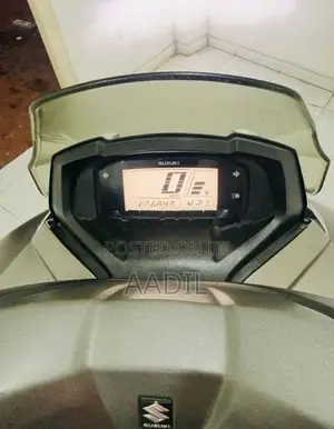 Suzuki Burgman 2019