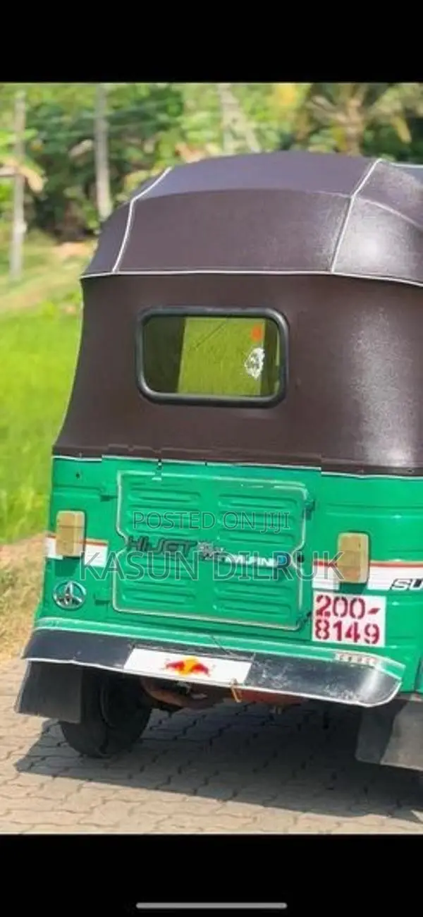 Bajaj RE 1999