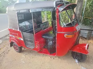 Bajaj RE 2006