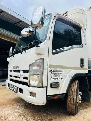 Isuzu Giga Freezer 2011