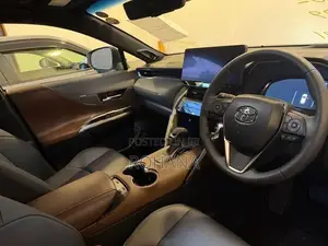 Toyota Harrier 2025