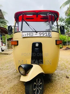 Bajaj RE 2003