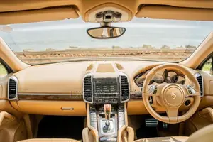 Porsche Cayenne 2012