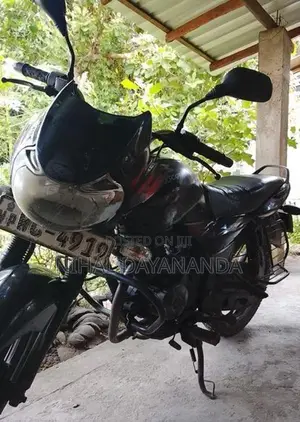 Bajaj Discover 150 2010