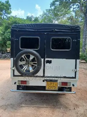 Tata 207 2012