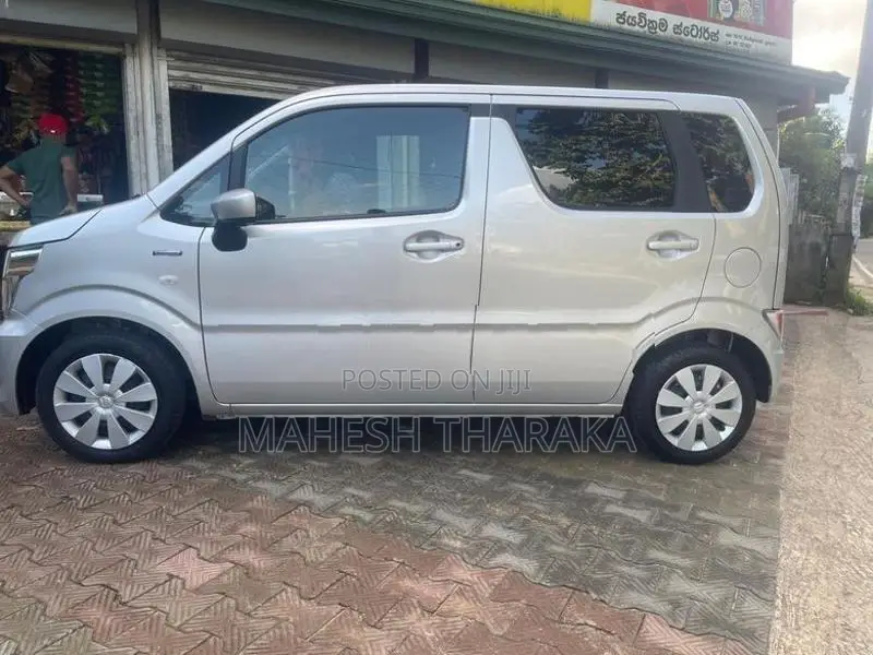 Suzuki Wagon R FX 2023