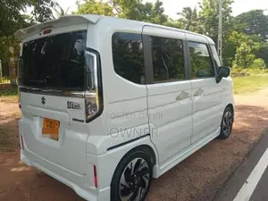 Suzuki Spacia Custom Hybrid XS 2025