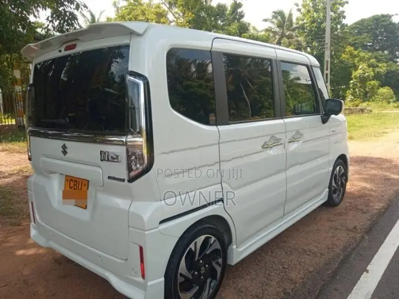 Suzuki Spacia Custom Hybrid XS 2025