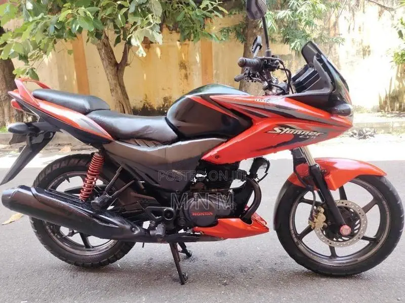 Honda CBF STUNNER 2014