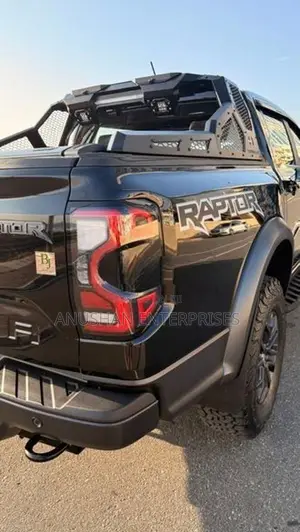Ford Raptor Ranger Performance 2025