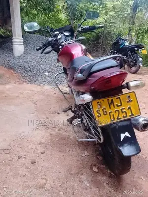 Bajaj Discover 125 2015