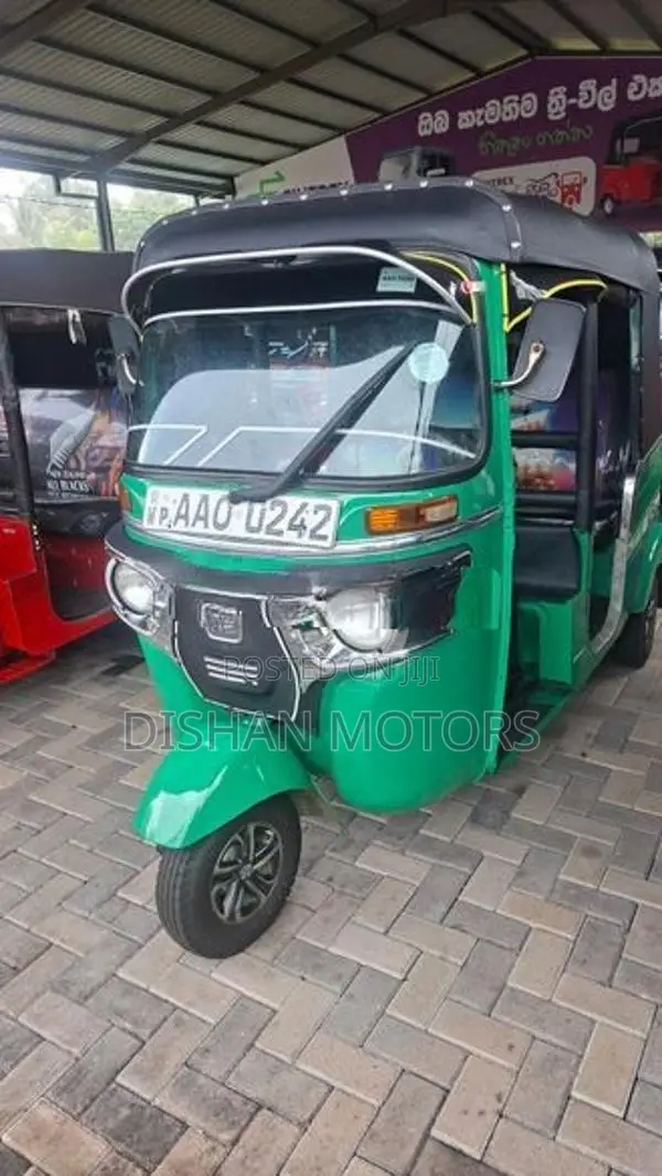 Bajaj RE 4 Stroke 2014