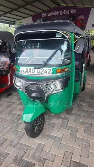 Bajaj RE 4 Stroke 2014