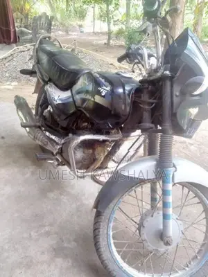 TVS Victor 2005