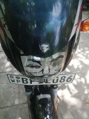 Bajaj CT100 2017