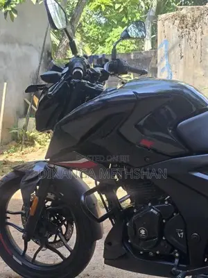 Bajaj Pulsar N160 2025