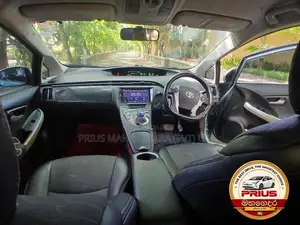 Toyota Prius 3rd Generation 2012