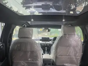 Honda Vezel Z Play Moon Roof 2026