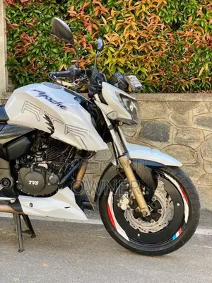TVS Apache RTR 200 2017