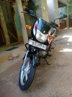 Bajaj CT100 BJJ9330 2024