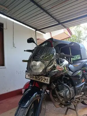 Bajaj Pulsar 150 Gg 2017