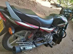 Bajaj CT100 BJJ9330 2024