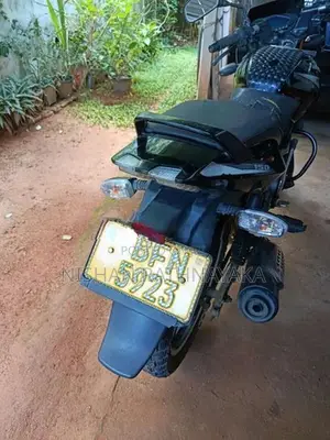 Bajaj Pulsar 150 Gg 2017