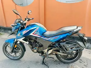 Honda CB Hornet 2019