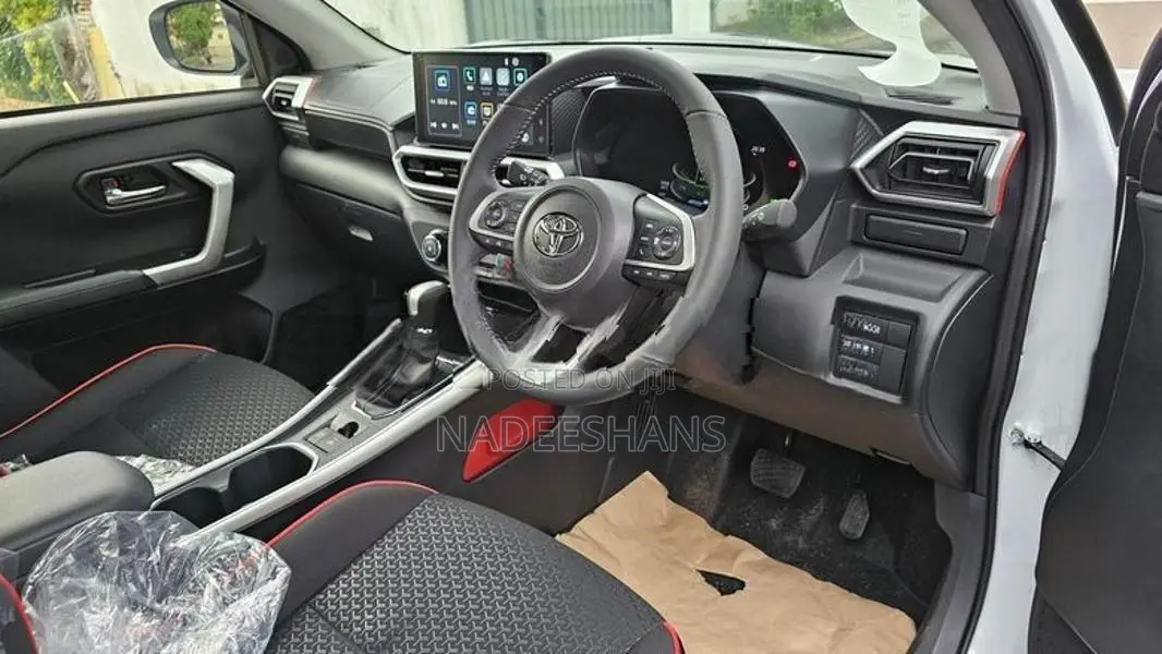 Toyota Raize Z HYBRID 2026
