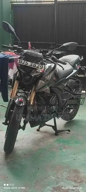 Bajaj Pulsar N160 2025