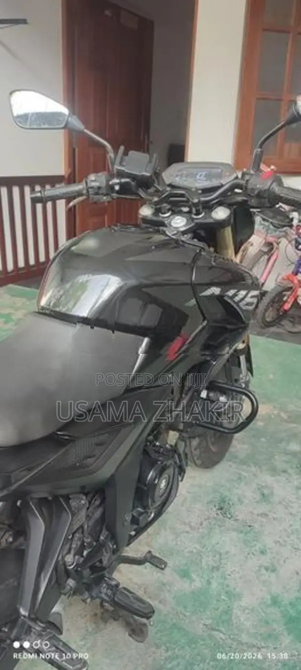 Bajaj Pulsar N160 2025